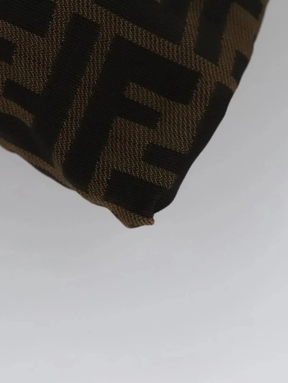 FENDI Zucca Canvas Drawstring Bag Brown Black Auth 101941